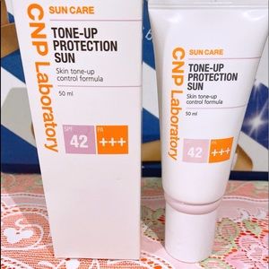 CNP LABORATORY SUN CARE SPF42 (PA+++) + Gift 🎁